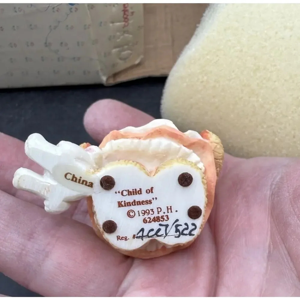 1993 Cherished Teddies CHILD OF KINDNESS Daughter Bear Figurine #624853 New! 2